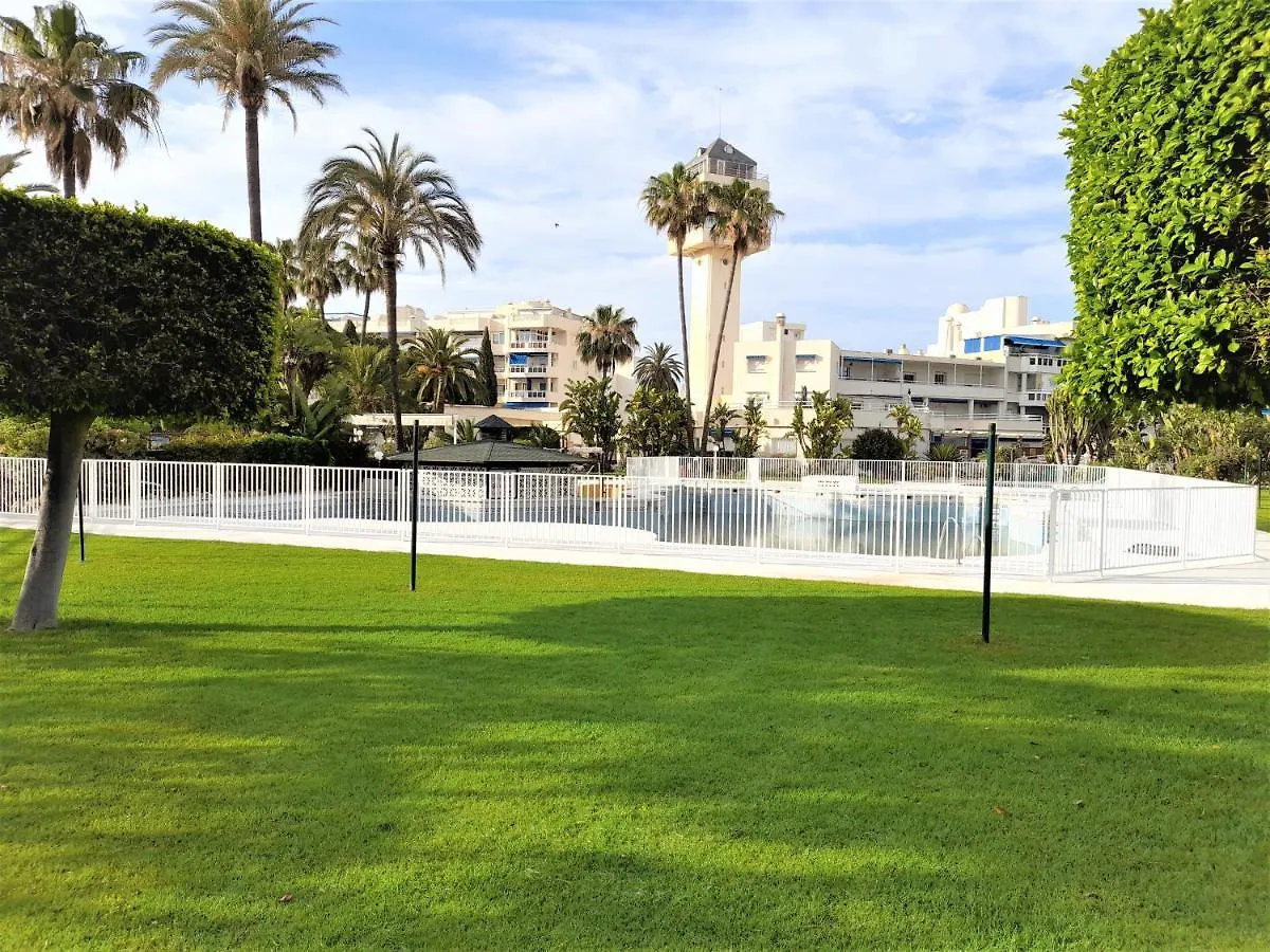 Costa Lago Beach Torremolinos 0*,  Espanha